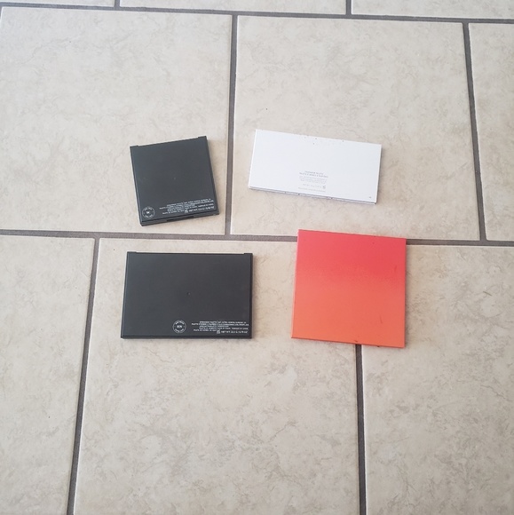 Makeup bundle - Picture 3 of 4